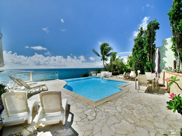 Guadeloupe Home 962622