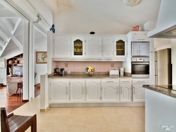 Guadeloupe Home 962622