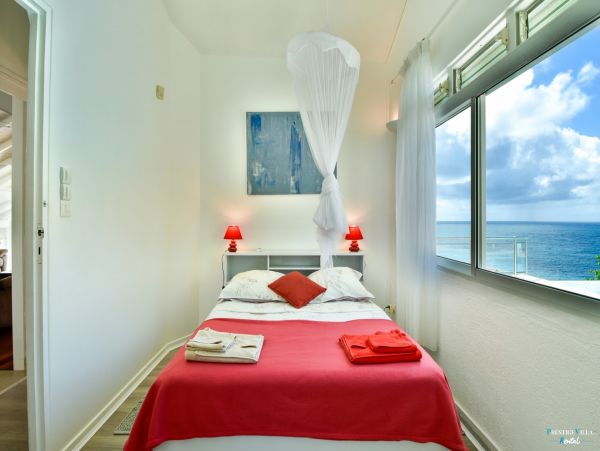 Guadeloupe Home 962622