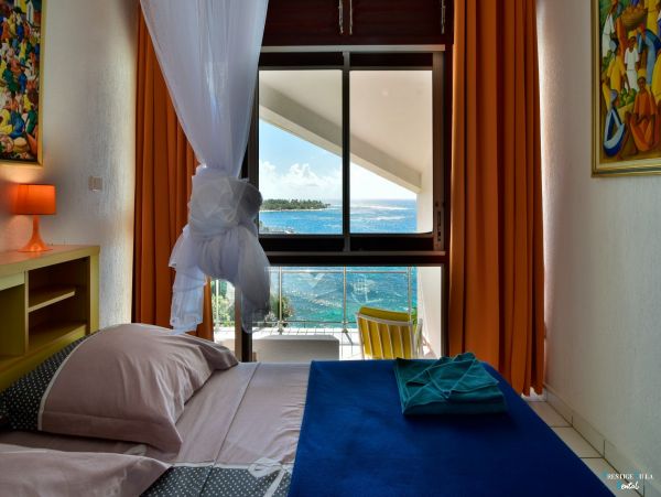 Guadeloupe Home 962622