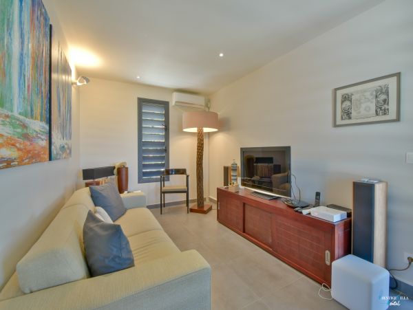 Guadeloupe Home 962623