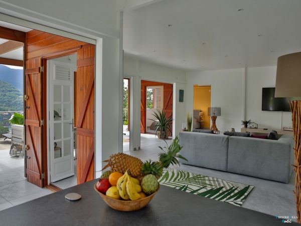 Guadeloupe Home 962627