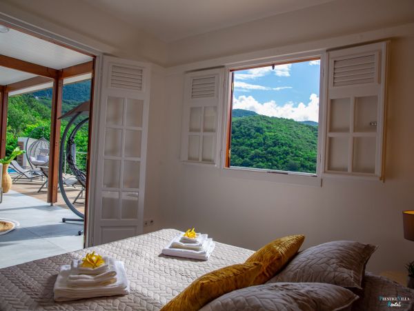 Guadeloupe Home 962627