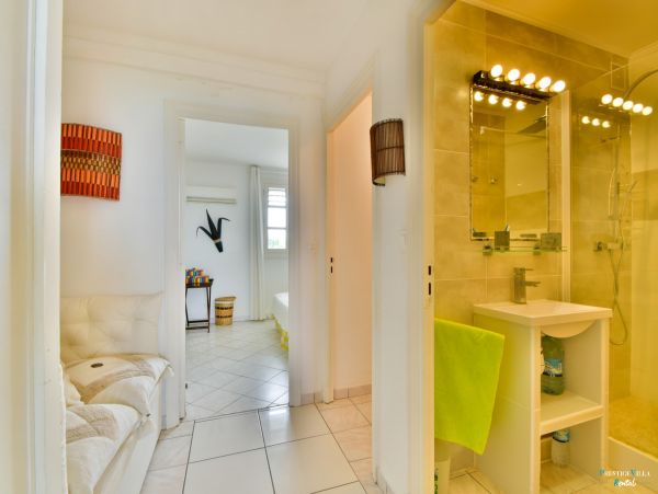Guadeloupe Condo 962628