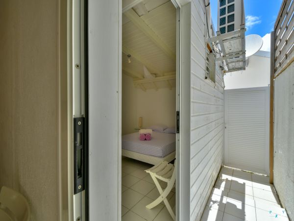Guadeloupe Home 962629