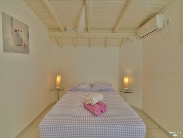 Guadeloupe Home 962629