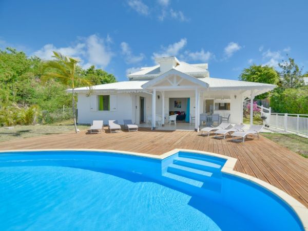 Vacation Villa Rental Walk to Beach - Luxury Guadeloupe Villa for 6 Guests with Pool