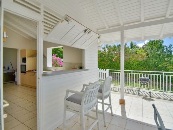 Vacation Villa Rental Walk to Beach - Luxury Guadeloupe Villa for 6 Guests with Pool