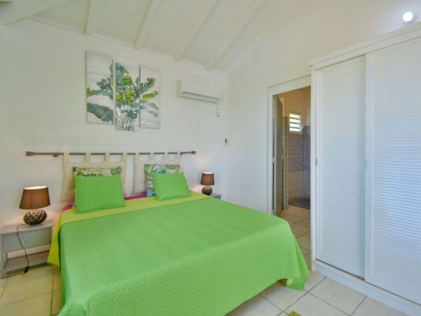 Vacation Villa Rental Walk to Beach - Luxury Guadeloupe Villa for 6 Guests with Pool