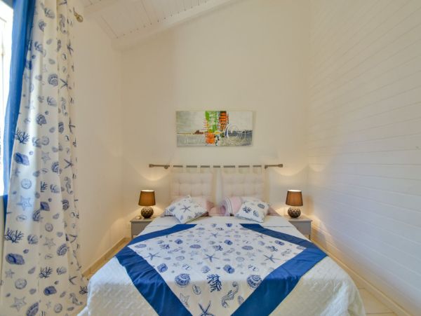 Vacation Villa Rental Walk to Beach - Luxury Guadeloupe Villa for 6 Guests with Pool