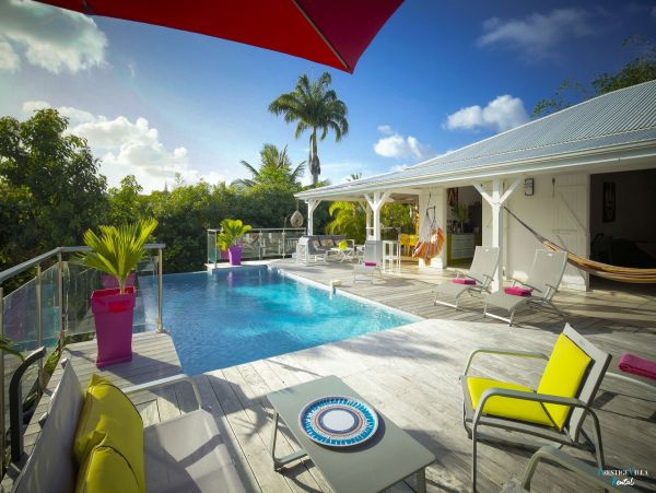 Guadeloupe Home 962631
