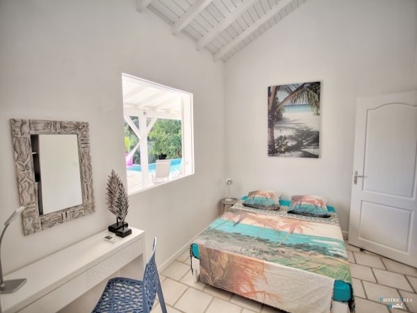 Guadeloupe Home 962631