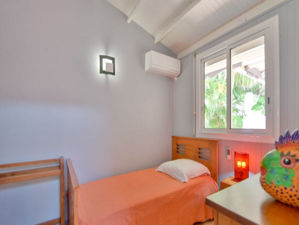 Gorgeous Saint François Vacation Home with Private Pool