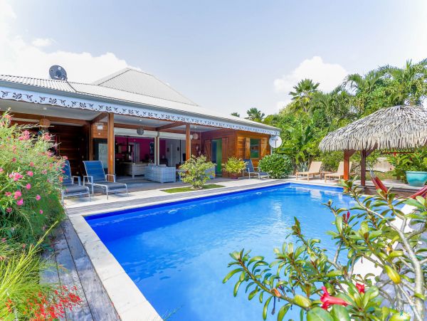 Guadeloupe Home 962634