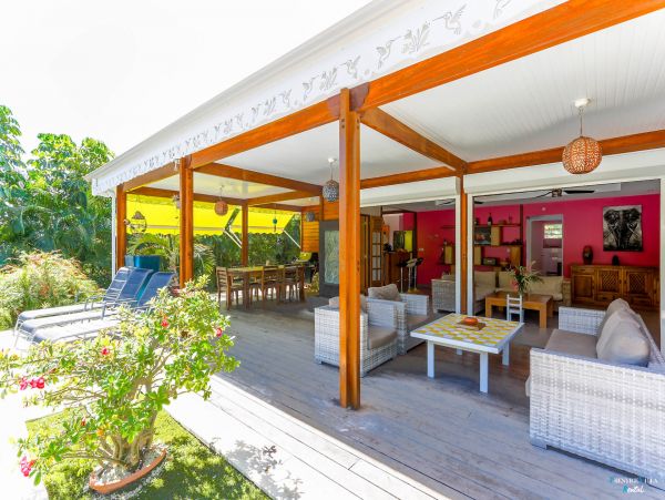 Guadeloupe Home 962634