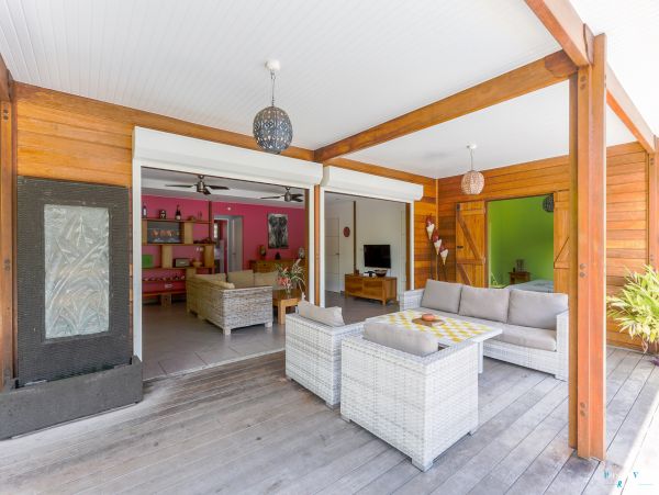 Guadeloupe Home 962634