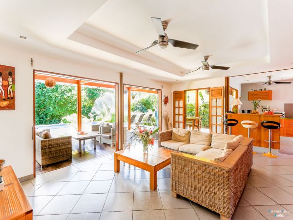 Guadeloupe Home 962634