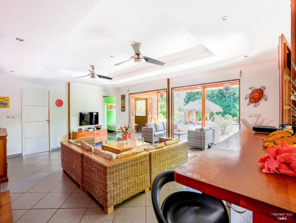 Guadeloupe Home 962634