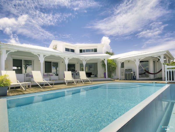 Guadeloupe Home 962636