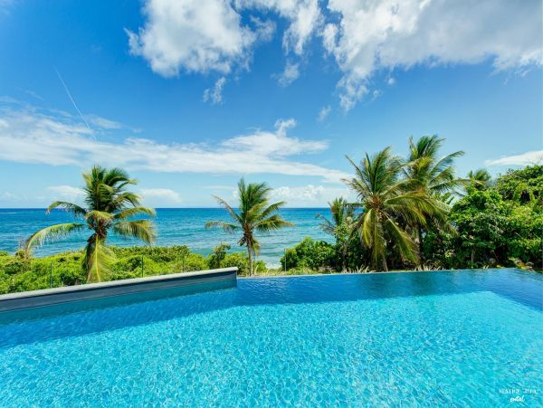 Guadeloupe Home 962640
