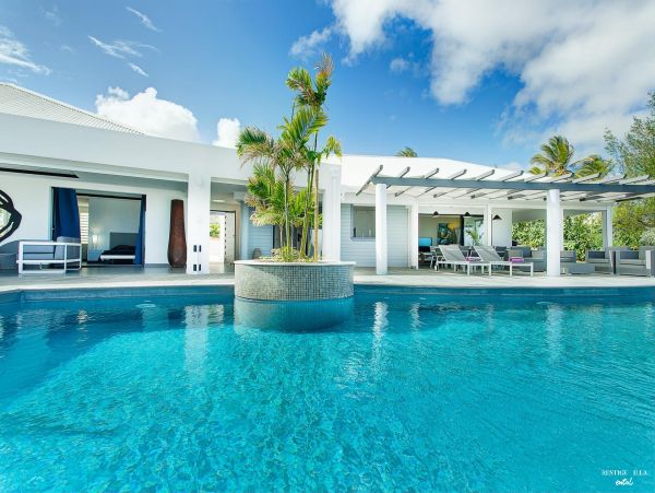Guadeloupe Home 962640