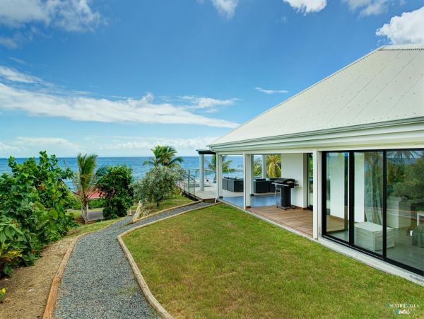 Guadeloupe Home 962640