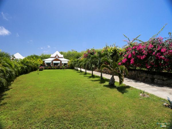 Guadeloupe Home 962641