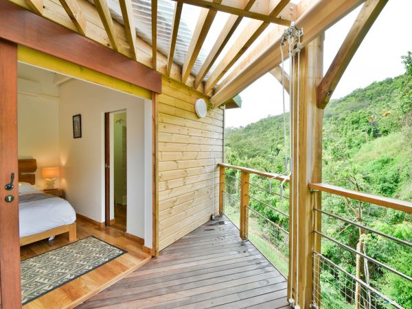 Guadeloupe Home 962642