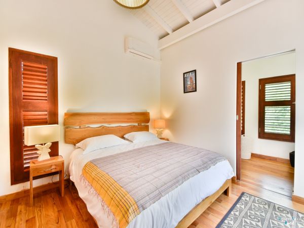 Guadeloupe Home 962642