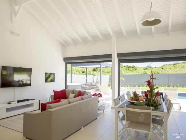 Guadeloupe Home 962644