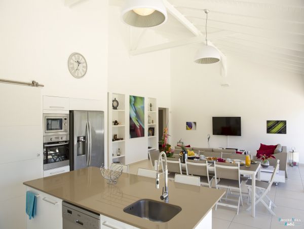 Guadeloupe Home 962644