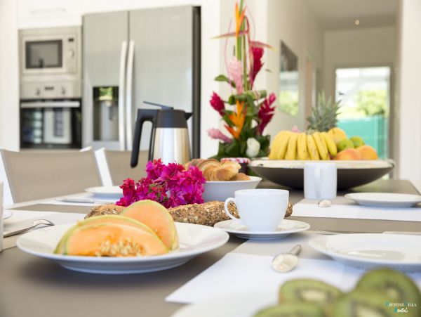 Guadeloupe Home 962644
