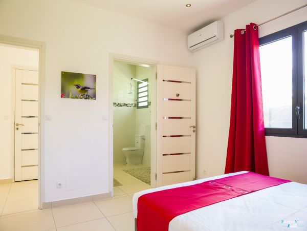 Guadeloupe Home 962644