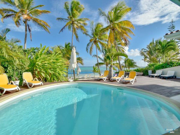 Guadeloupe Home 962645