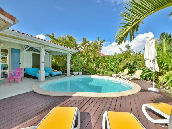 Guadeloupe Home 962645