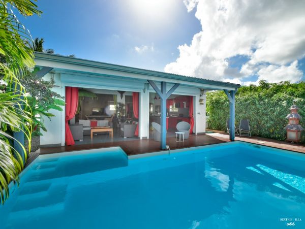 Guadeloupe Home 962646
