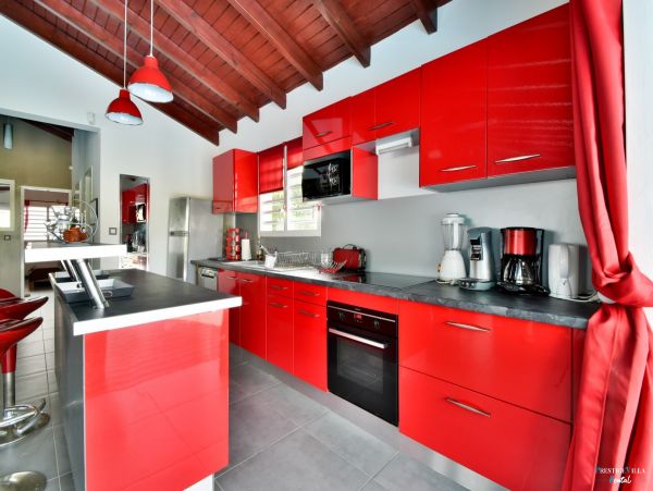 Guadeloupe Home 962646
