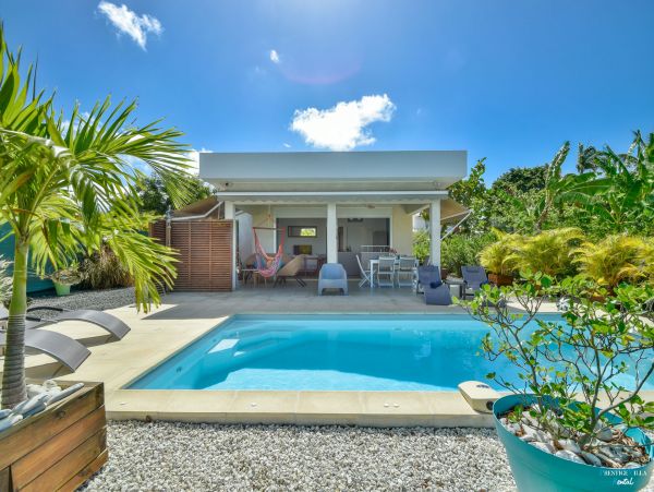 Guadeloupe Home 962647