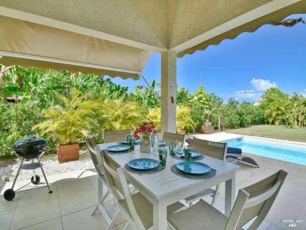 Guadeloupe Home 962647