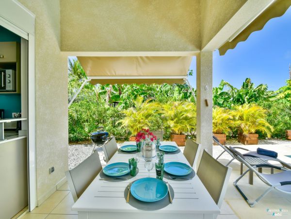 Guadeloupe Home 962647