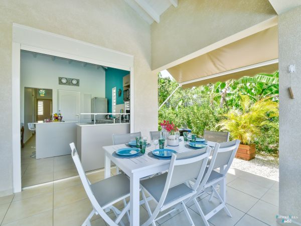 Guadeloupe Home 962647