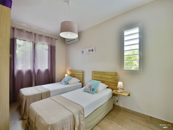 Guadeloupe Home 962647
