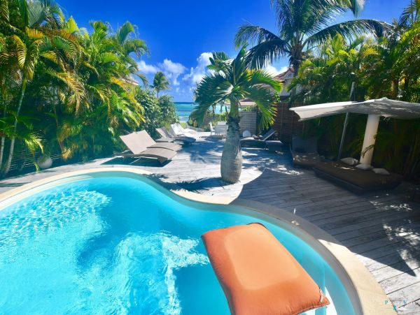 Guadeloupe Home 962649