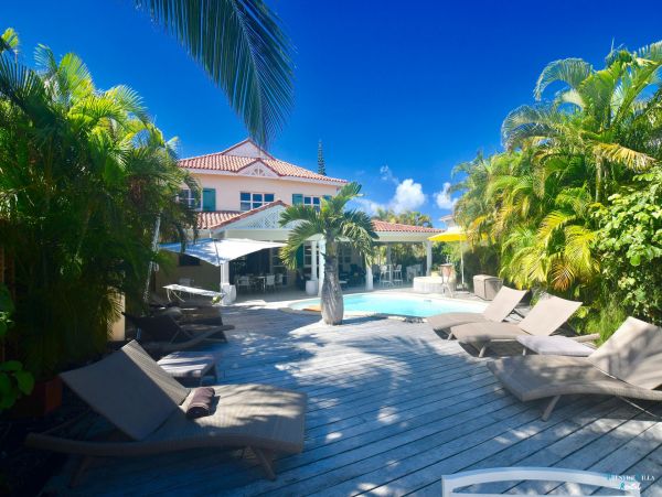 Guadeloupe Home 962649
