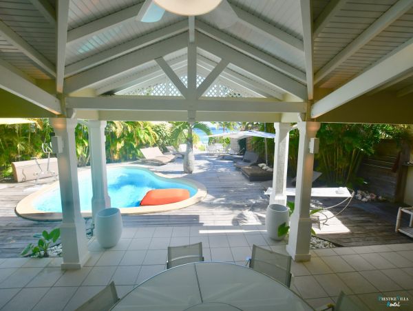 Guadeloupe Home 962649