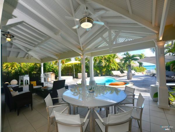 Guadeloupe Home 962649