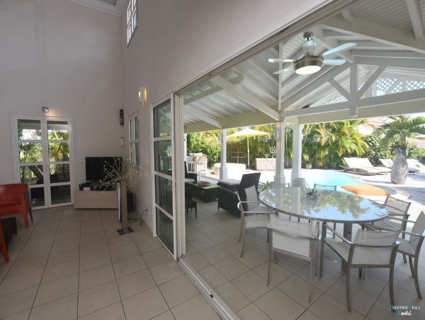 Guadeloupe Home 962649