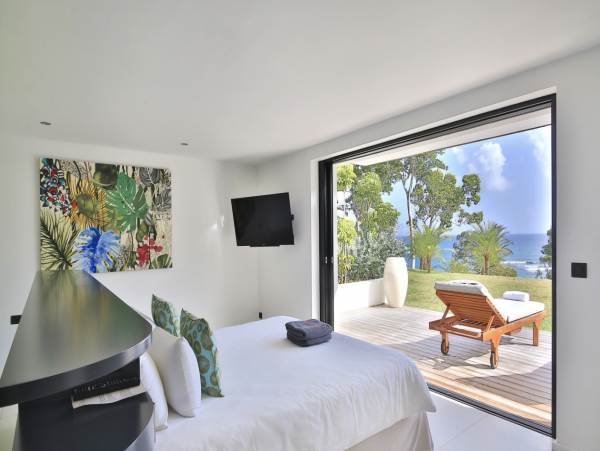 Guadaloupe Luxury Villa with Gym Pool & Luxury Interior.