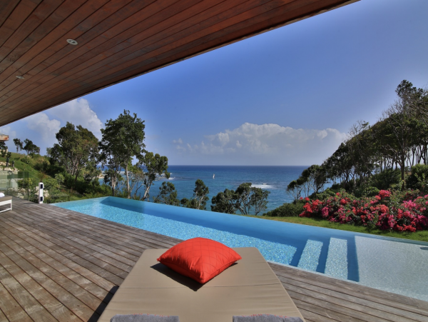 Guadaloupe Luxury Villa with Gym Pool & Luxury Interior.