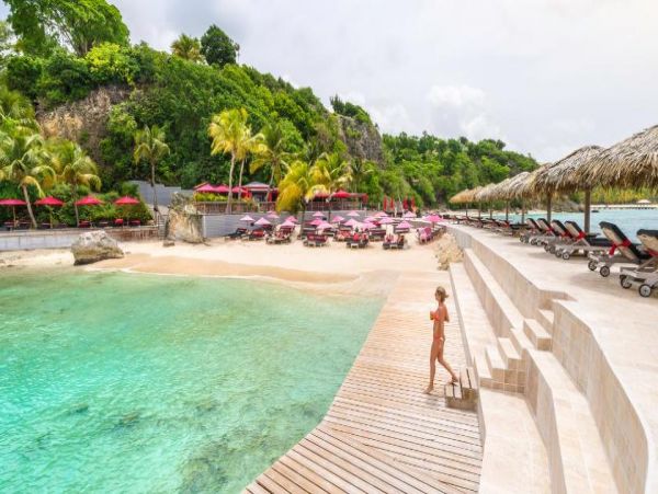 Guadaloupe Luxury Villa with Gym Pool & Luxury Interior.